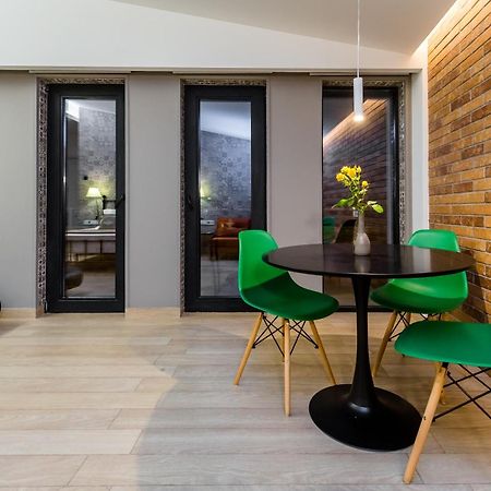 Boutique Apart Upe Tbilisi Rum bild