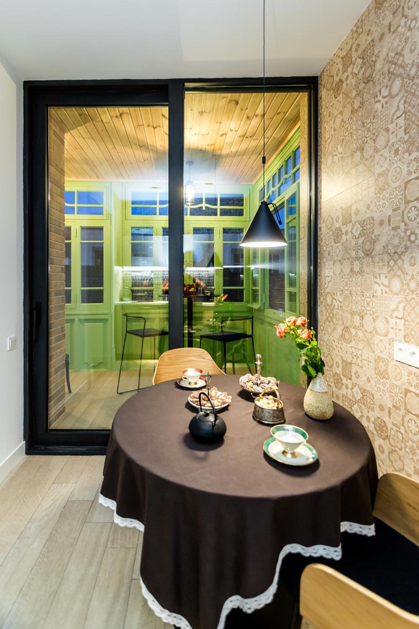 Boutique Apart Upe Tbilisi Rum bild