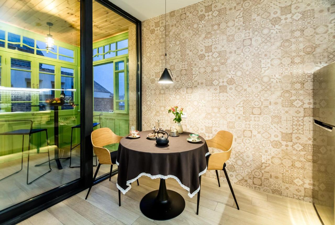 Boutique Apart Upe Tbilisi Exteriör bild